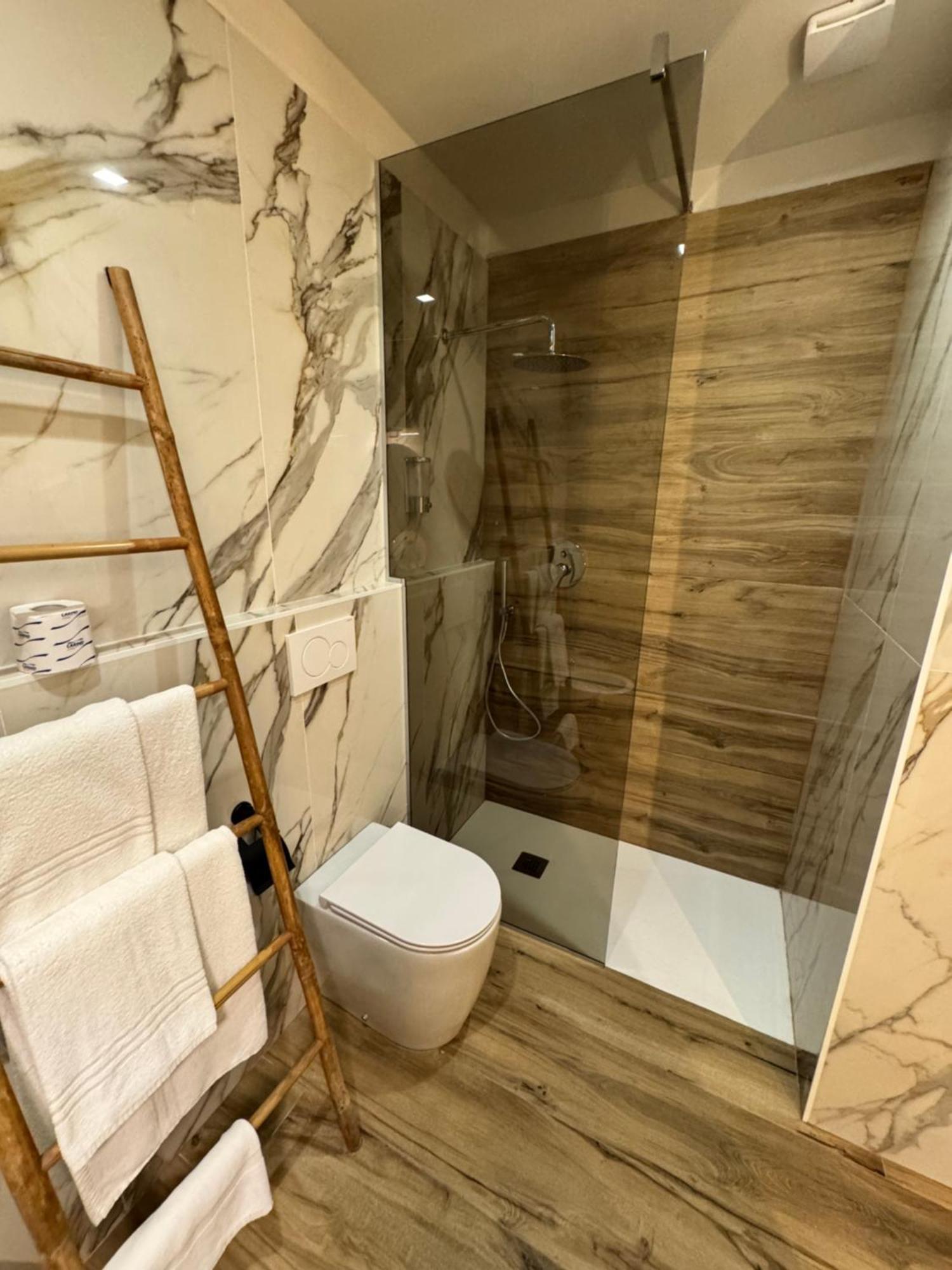 Namuri Rooms 지아르디니낙소스 외부 사진